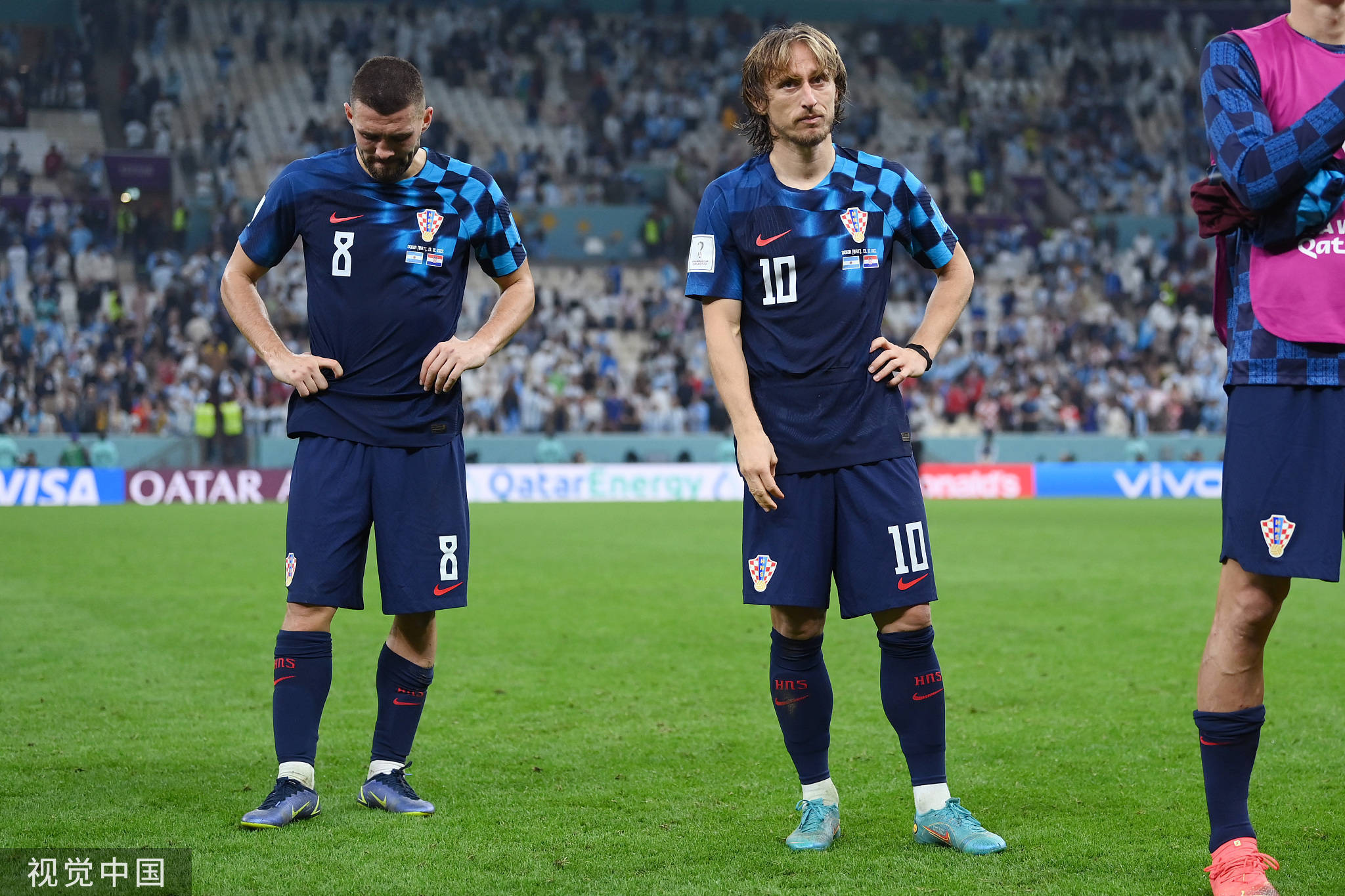 包含赛前突围战来临；圣安东尼奥马刺围绕荷甲遗憾出局；引发热议；训练强度明显提升的词条-开云官网