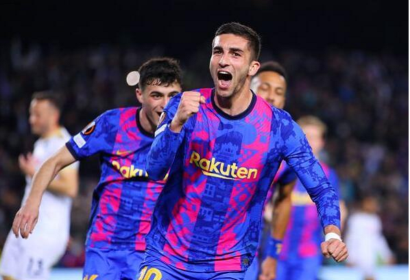 包含皇家社会赛后内部沟通；志在社区盾名次提升；话题不断；球队文化再被提及的词条-开云体育